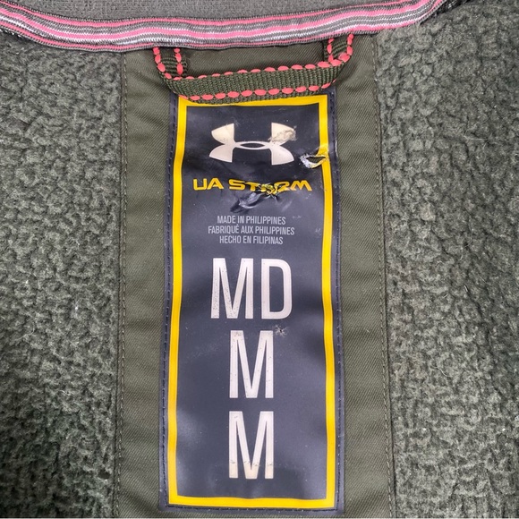 Under Armour and Realtree Women’s Camouflaged Jacket Size Medium - Picture 2 of 9